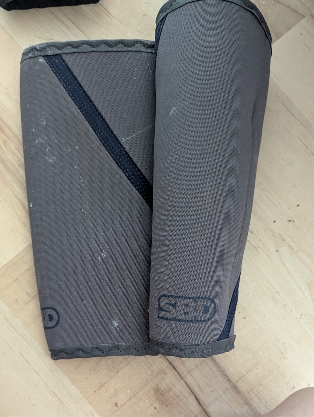 SBD Gray Neoprene Knee Sleeves - Pair--xs Original